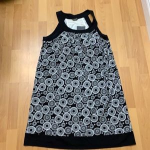 Sleeveless dress